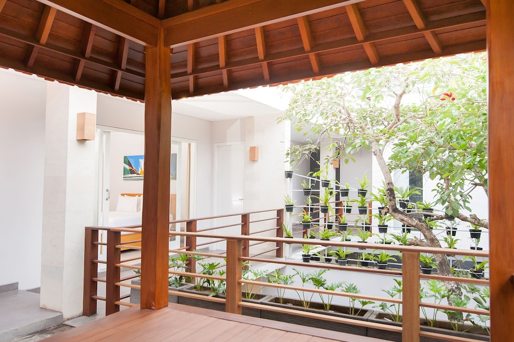 Apple Villa & Suite Seminyak 23/73