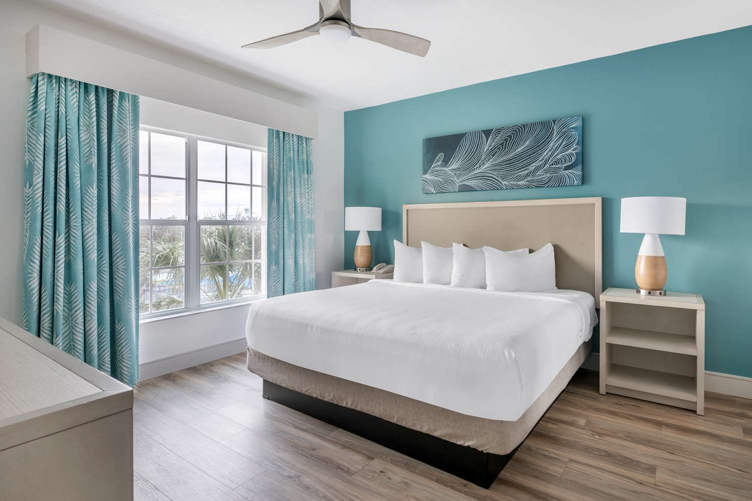 2 BEDROOMS, SUITE, 2 DOUBLE BEDS, KING BED