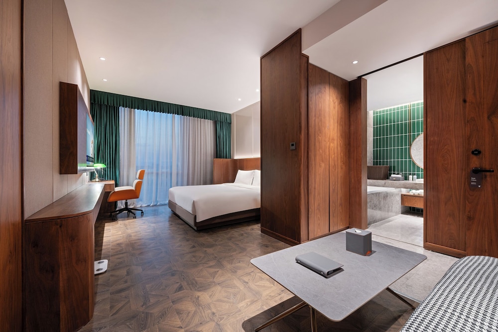 Novotel Shanghai Baoshan Jiusi 16/46