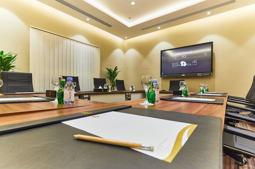 Rose Plaza Hotel Al Barsha 30/38