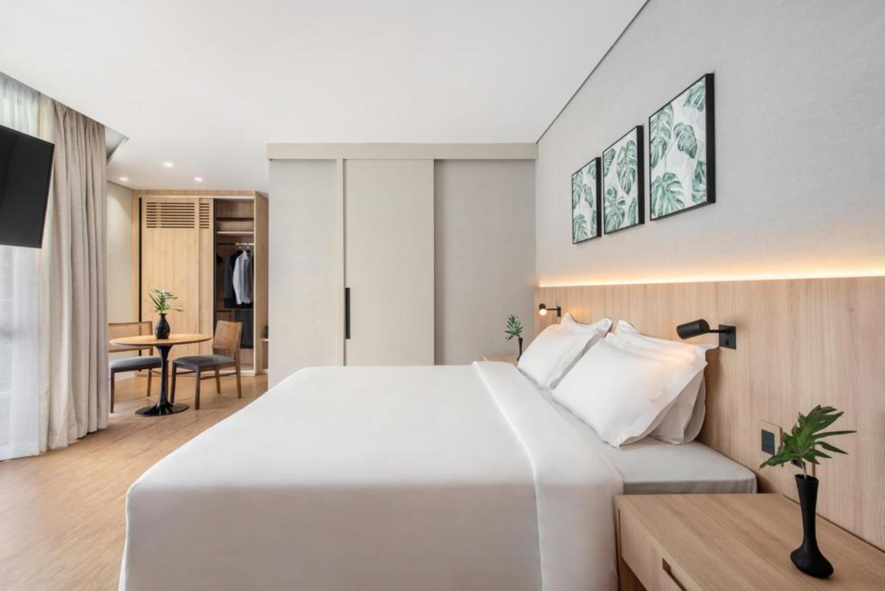 Premium, Suite, Queen Bed
