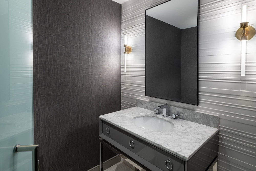 Ac Hotel By Marriott Portsmouth Downtown/Waterfront 20/77