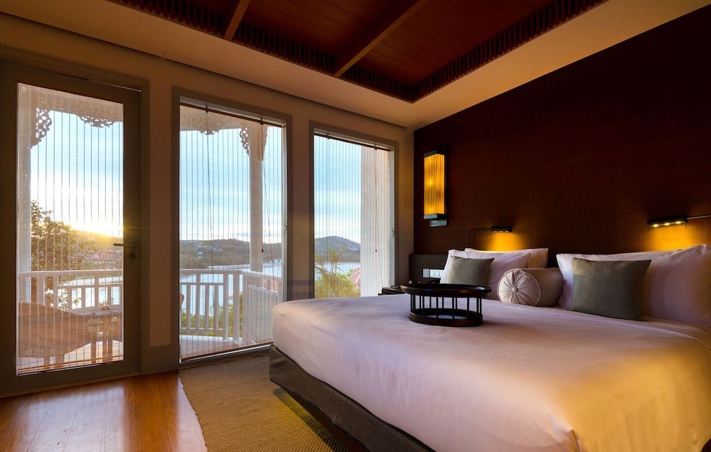 BAY VIEW SUITE