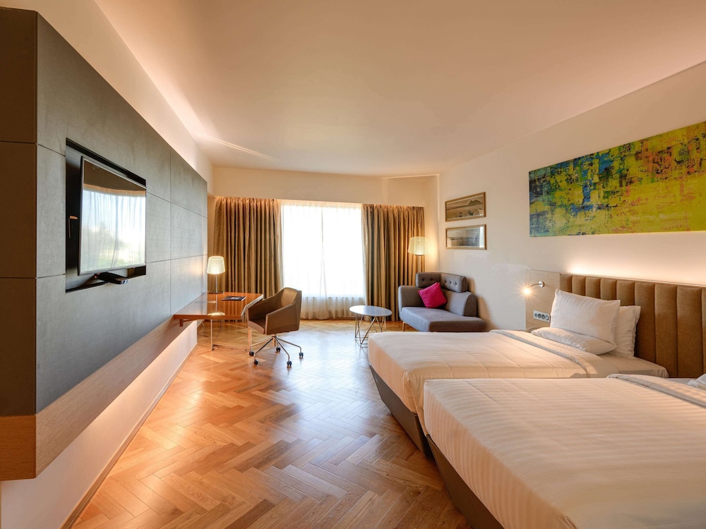 Superior, Twin Beds