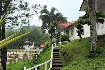 Marbella Twin Waterfall Resort 22/25