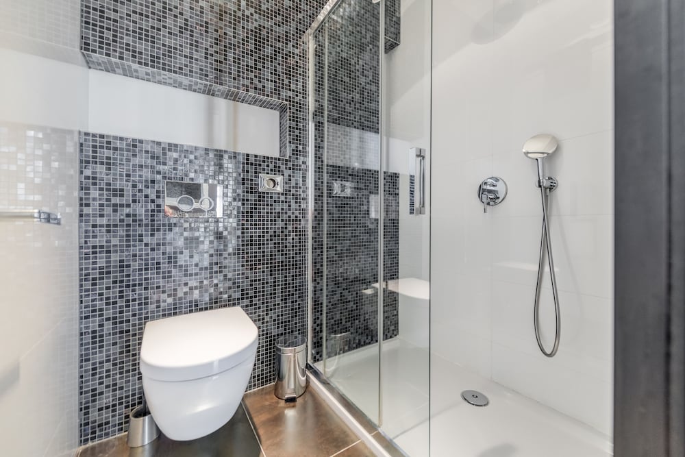 Starlight luxury rooms 44/50