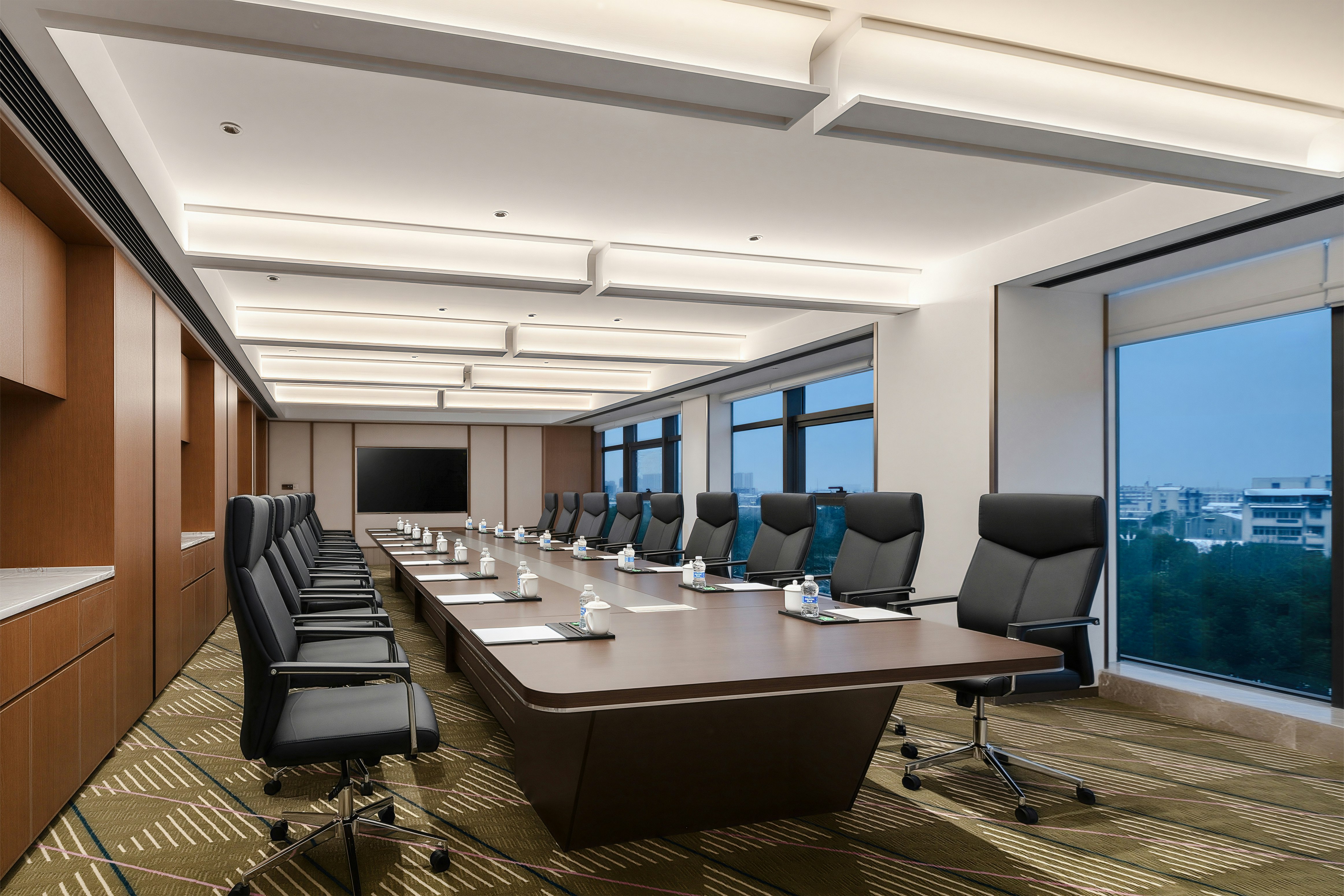 Hilton Garden Inn Jingzhou Shashi 54/56