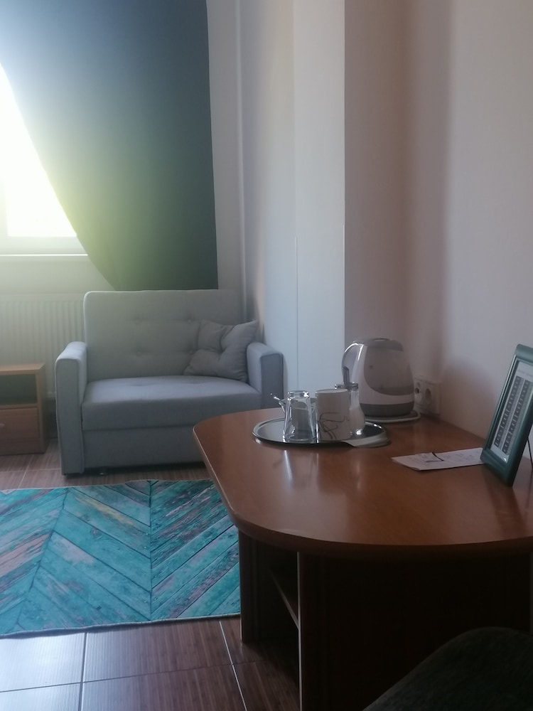Hotel Arko 48/63