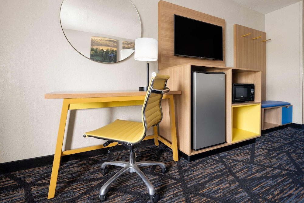 Days Inn by Wyndham Augusta Wheeler Road 40/55