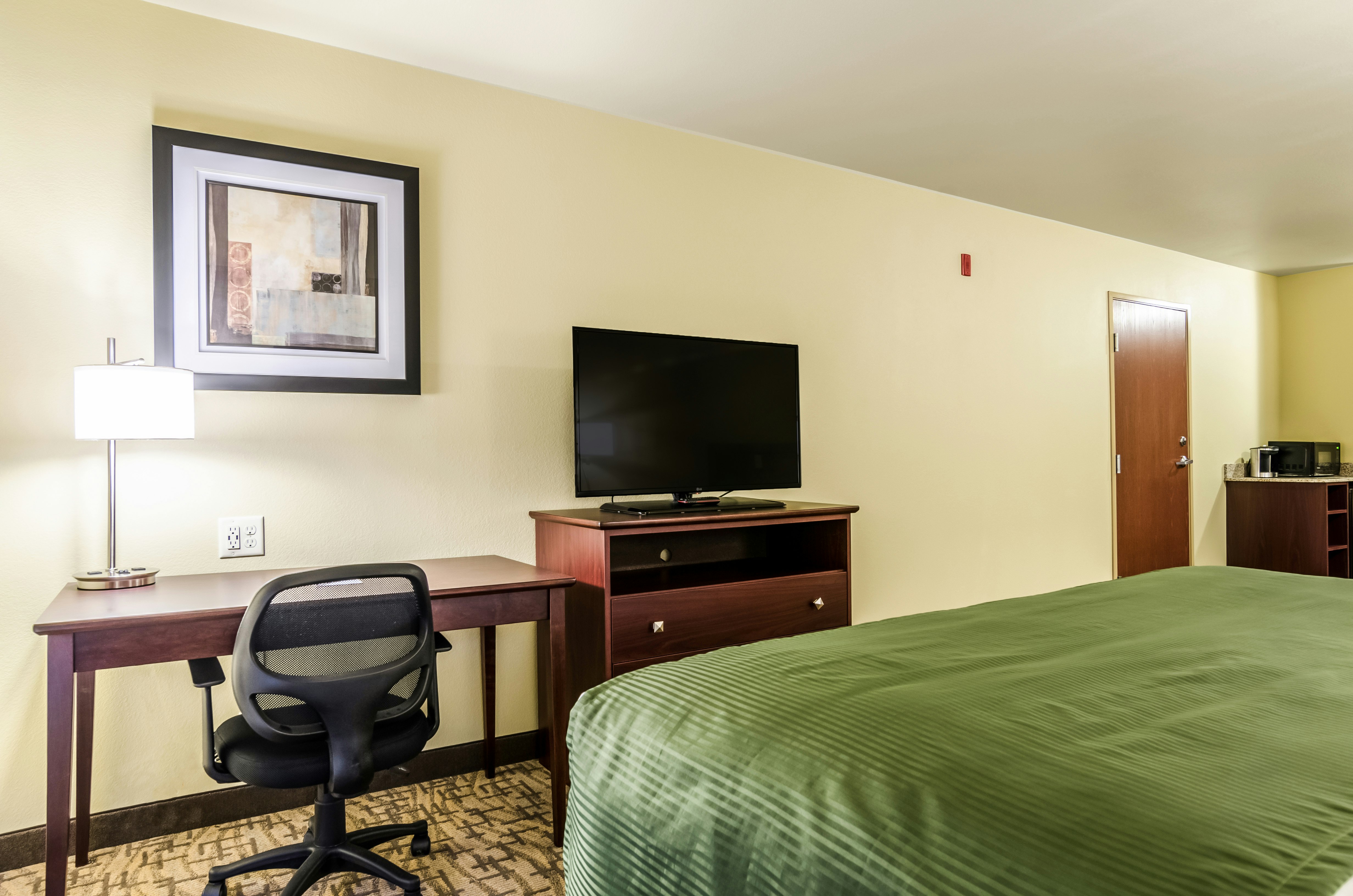 Cobblestone Inn & Suites Ord, NE 28/41