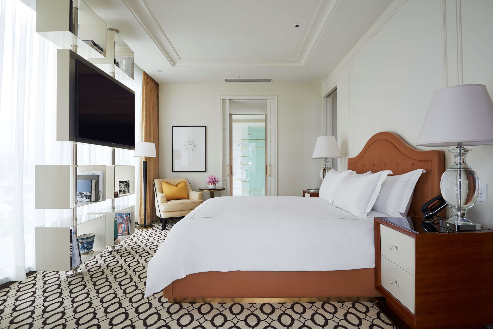JUNIOR SUITE, DELUXE, KING BED, CORNER