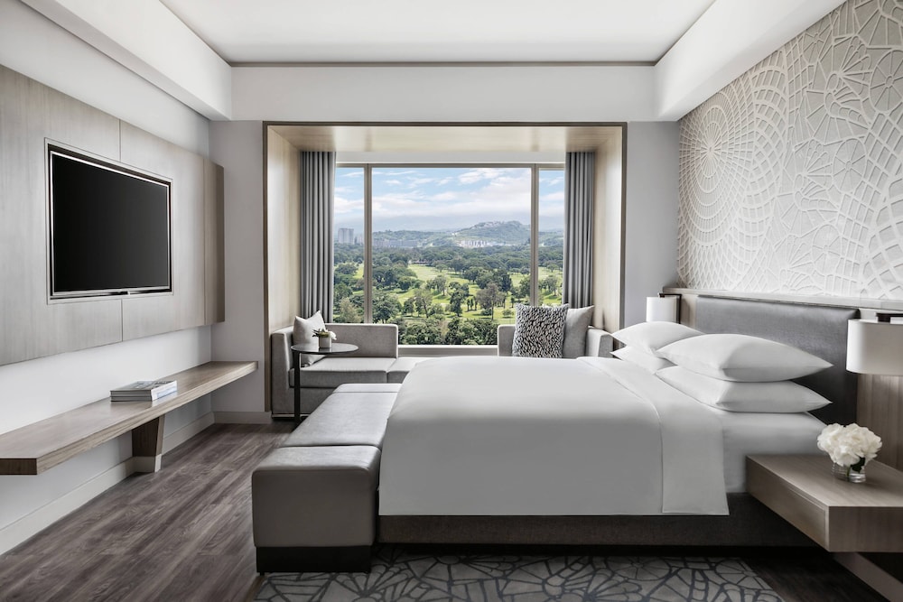 Clark Marriott Hotel 34/53