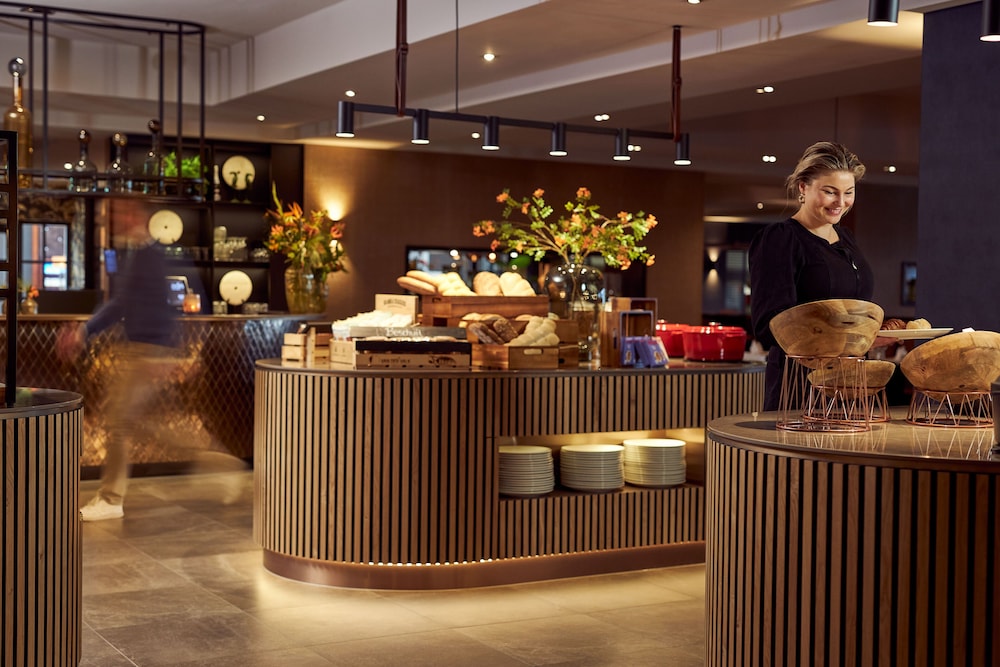 Van der Valk Hotel Groningen - Zuidbroek A7 16/39