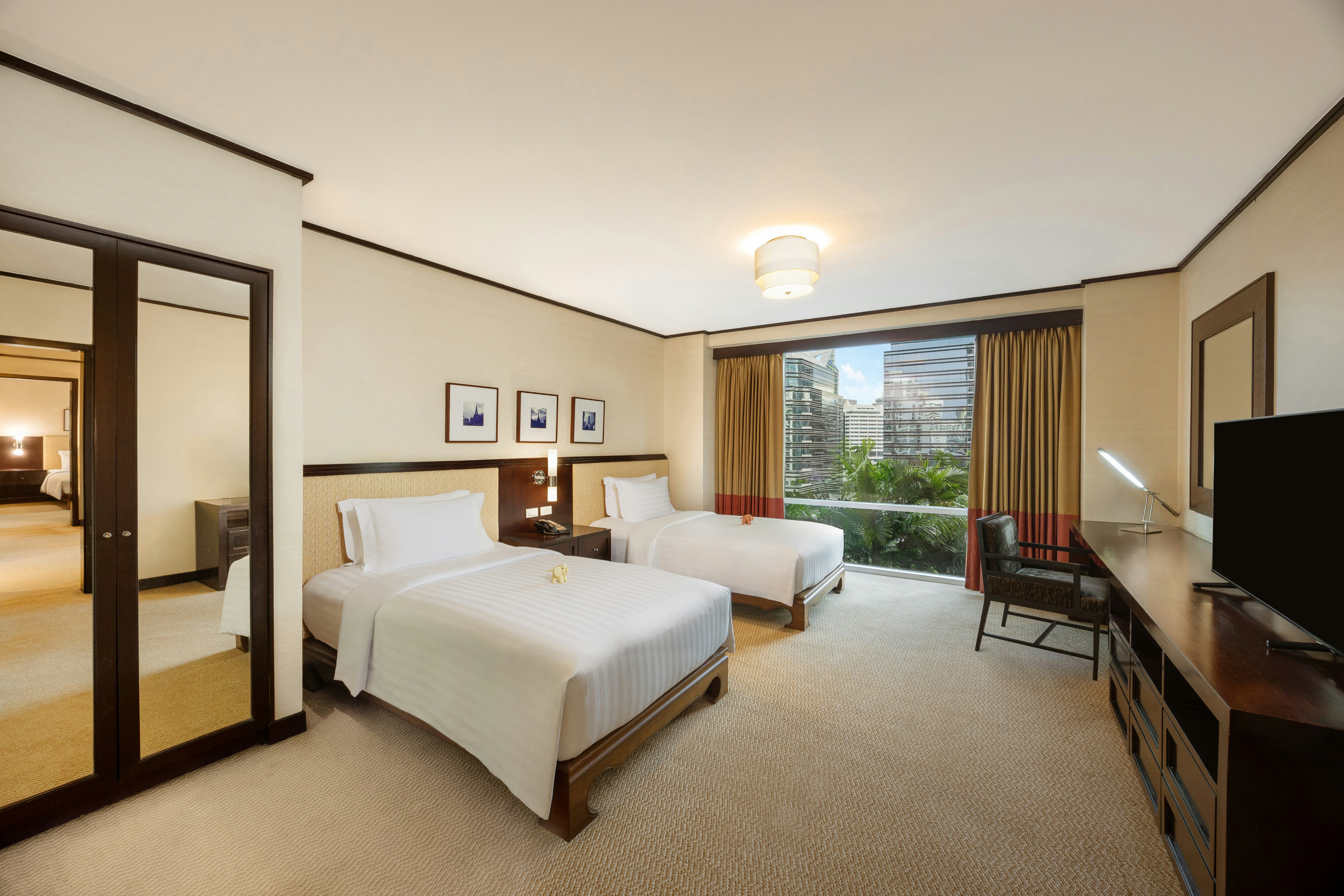 1 BEDROOM, DELUXE, TWIN BEDS