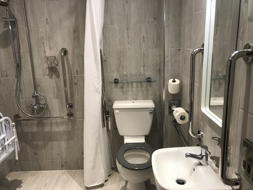 Ilfracombe Carlton Hotel - Hotel 45/50