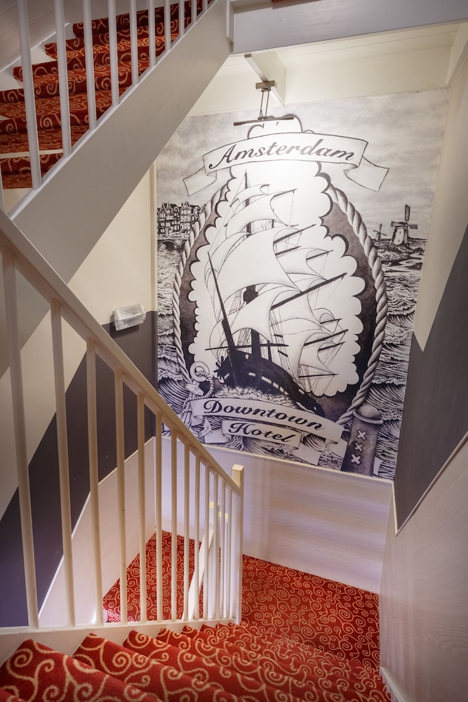 Amsterdam Downtown Hotel 23/31