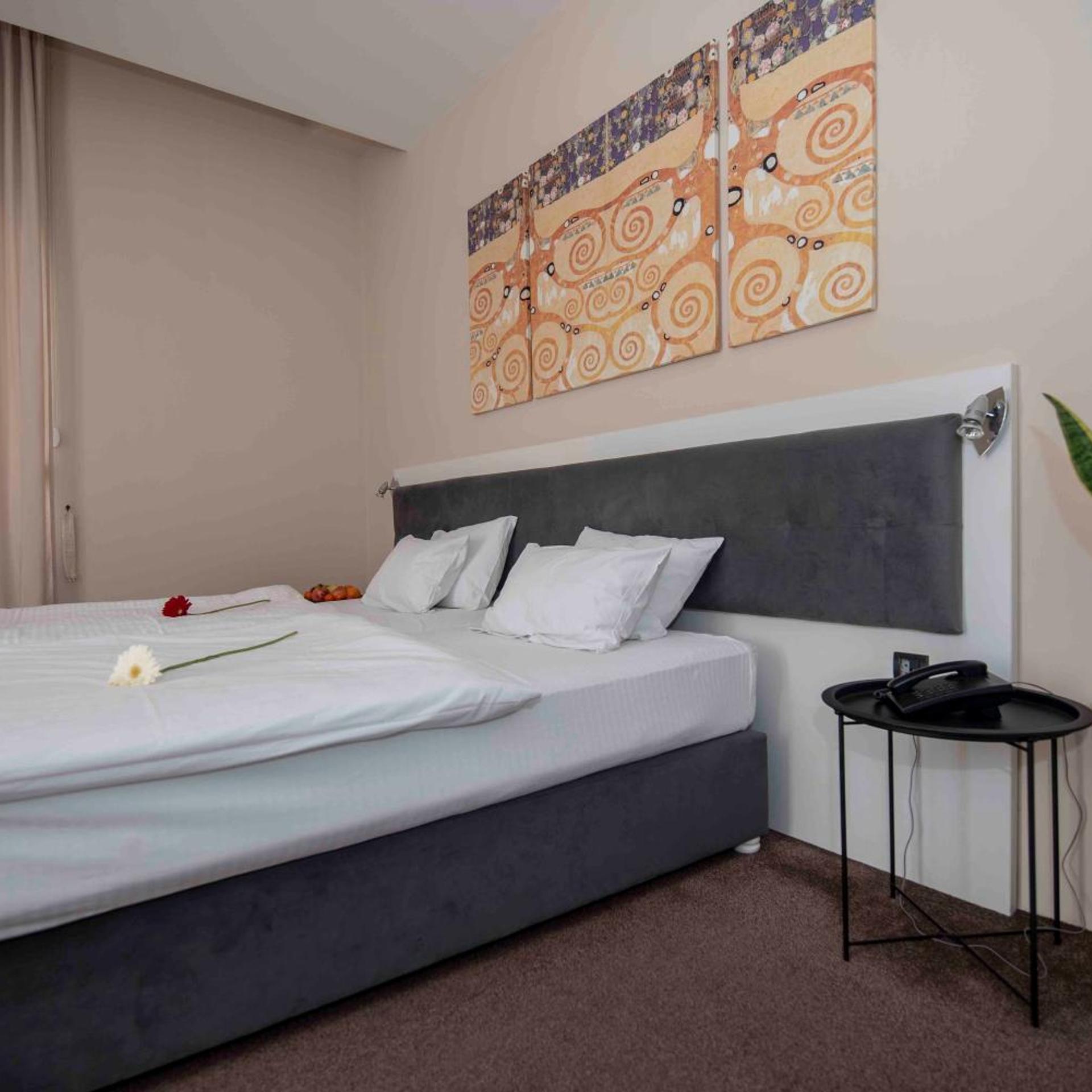 Hotel Platani 17/55