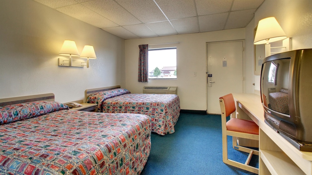 Motel6 Salina, KS 10/60