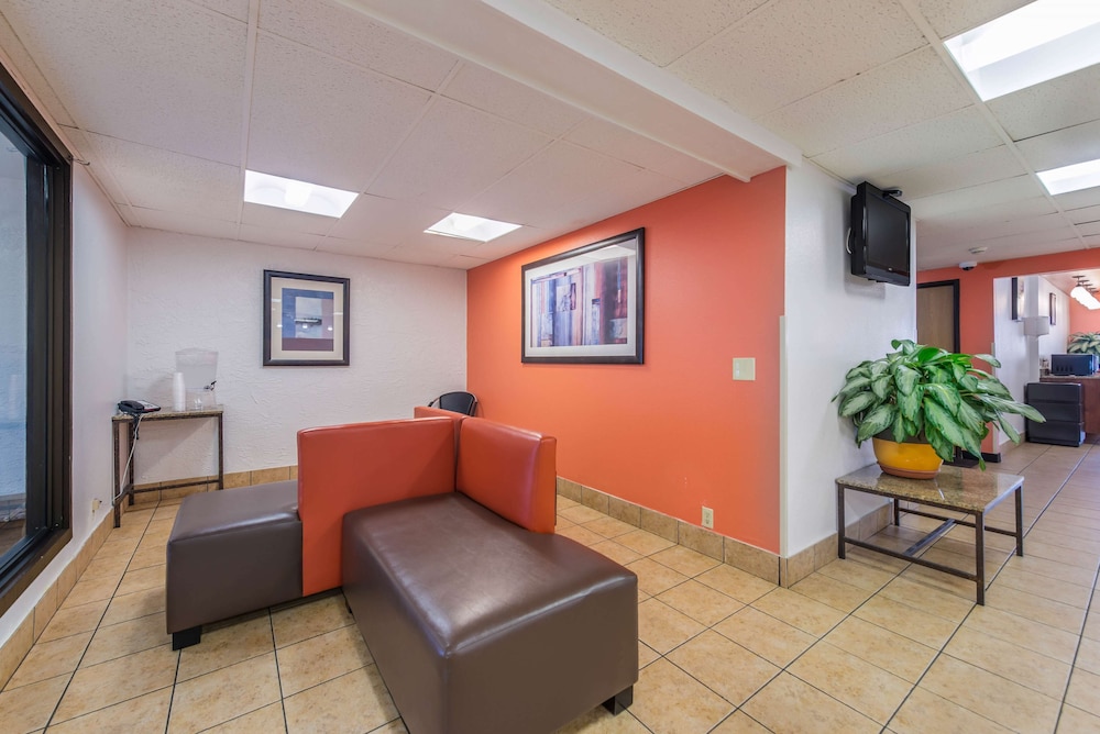 Motel6 Saint Paul, MN - I-94 43/54