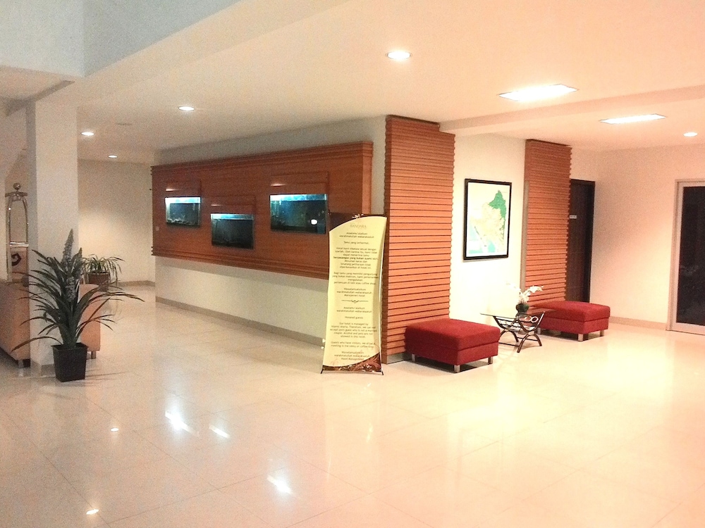 HOTEL BANDARA SYARIAH 8/48