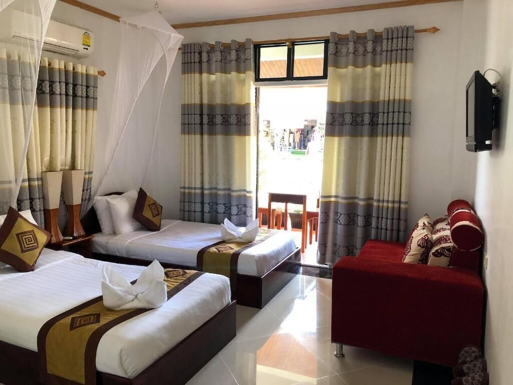 Villa Mahasok Hotel 27/90