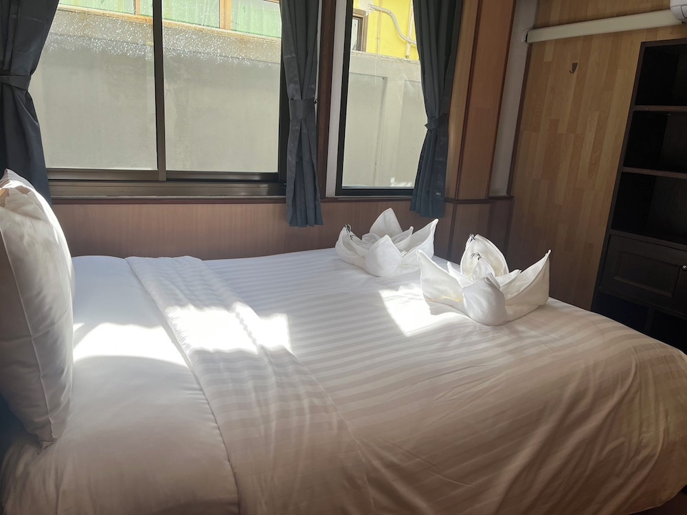 Bhundhari Chaweng Beach Resort 20/80