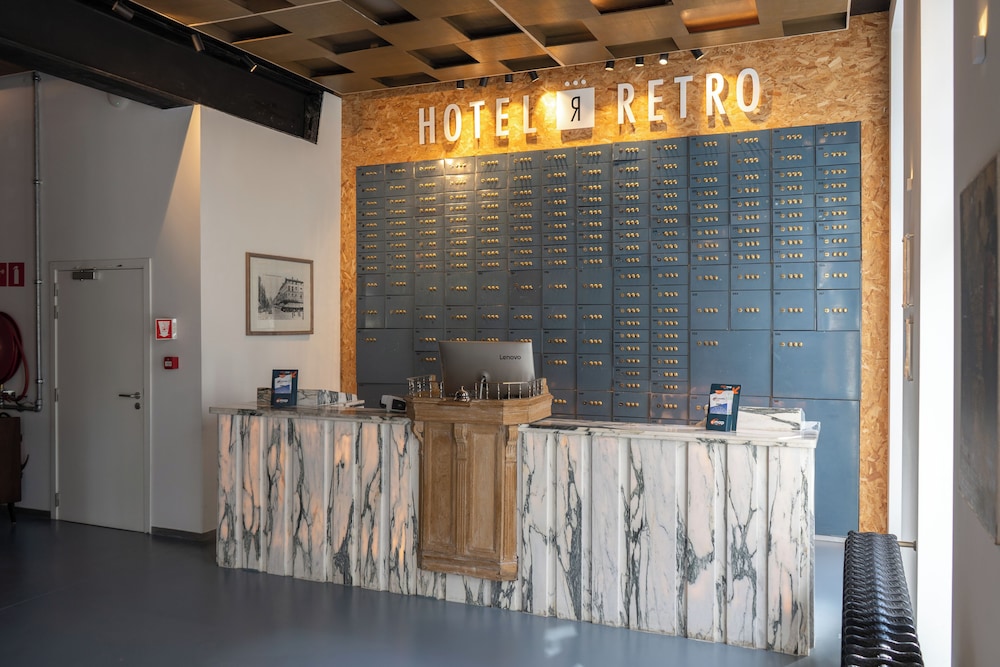 Lobby at Hotel Retro, BRUSSELS