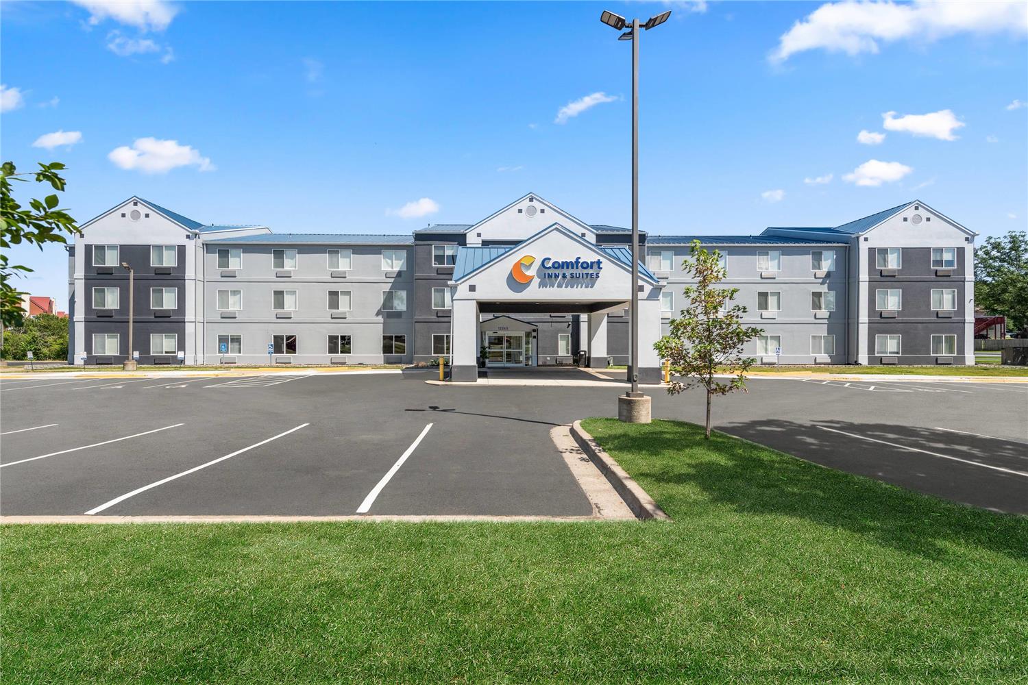 Comfort Inn & Suites Olathe - Kansas City 33/39
