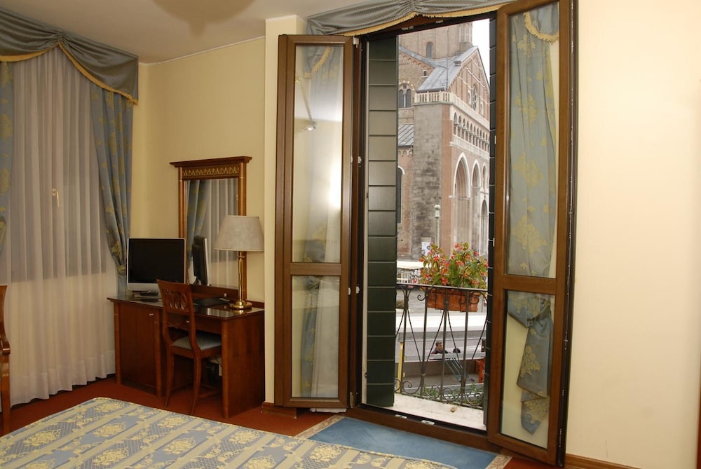 Hotel Donatello 42/63