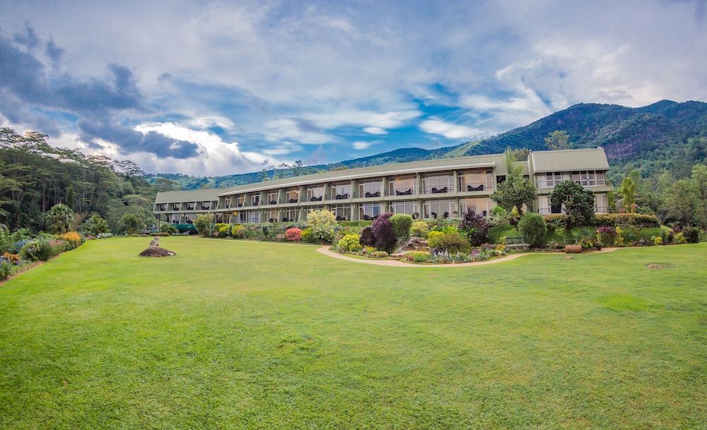Hunas Falls Hotel Kandy 1/77