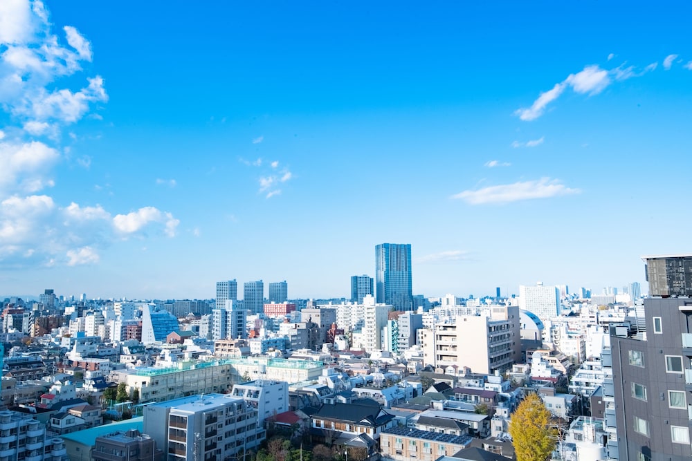 E Hotel Higashi Shinjuku 58/63