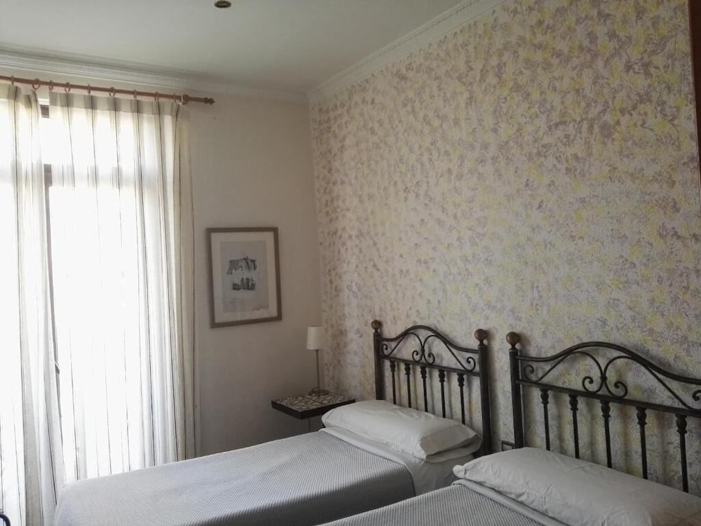 Hostal Balcon Al Mar 20/63