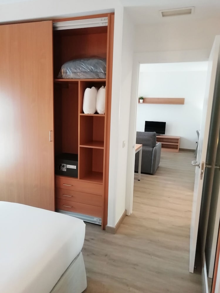 Aura Park Aparthotel 14/69