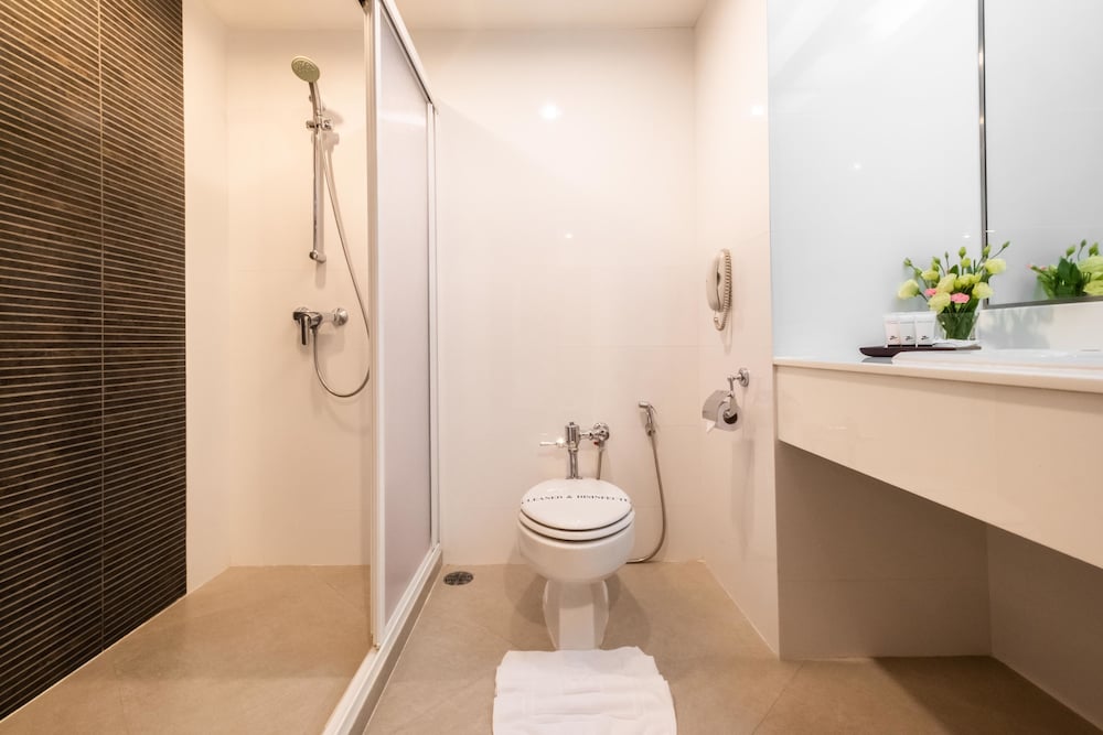 Zenith Sukhumvit Hotel Bangkok 23/73