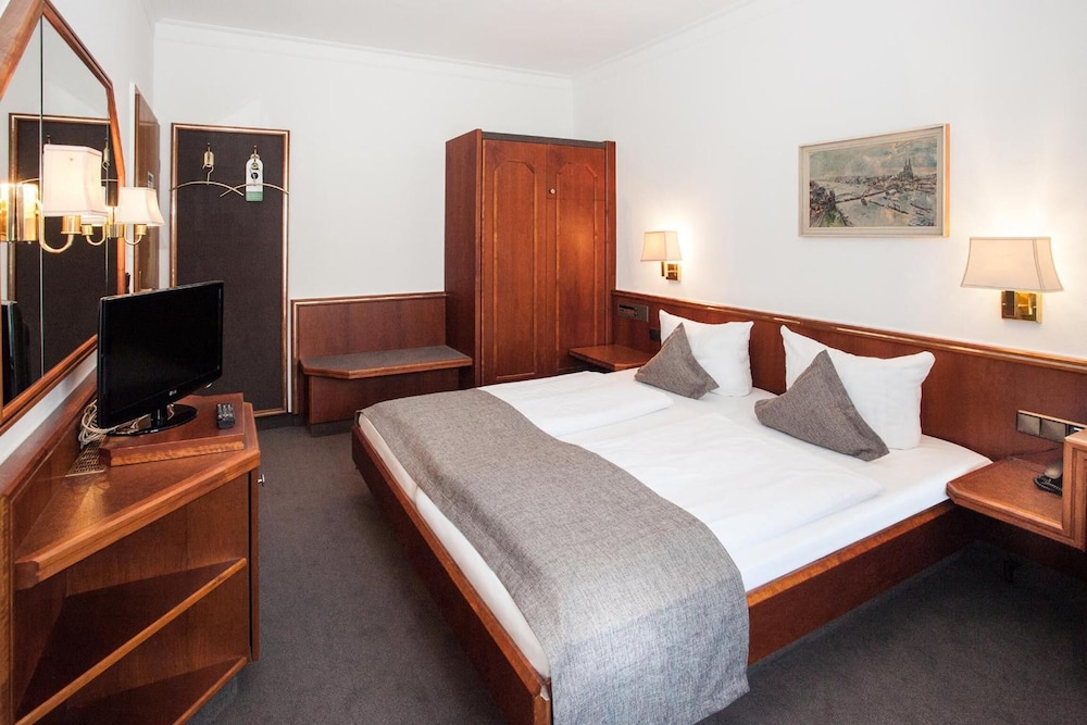 Trip Inn Klee Am Park Wiesbaden 9/48