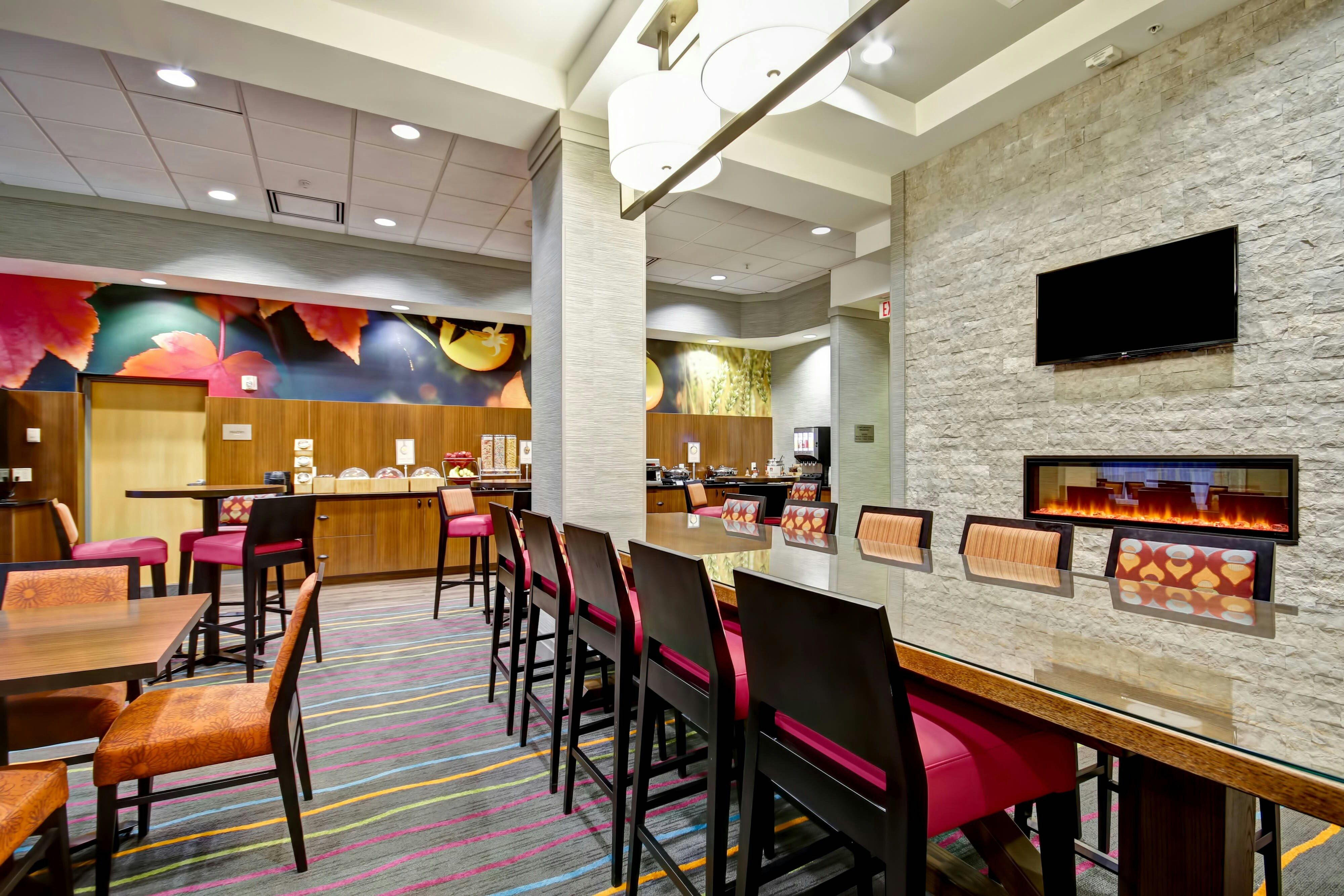 Fairfield Inn and Suites by Marriott Guelph 18/25