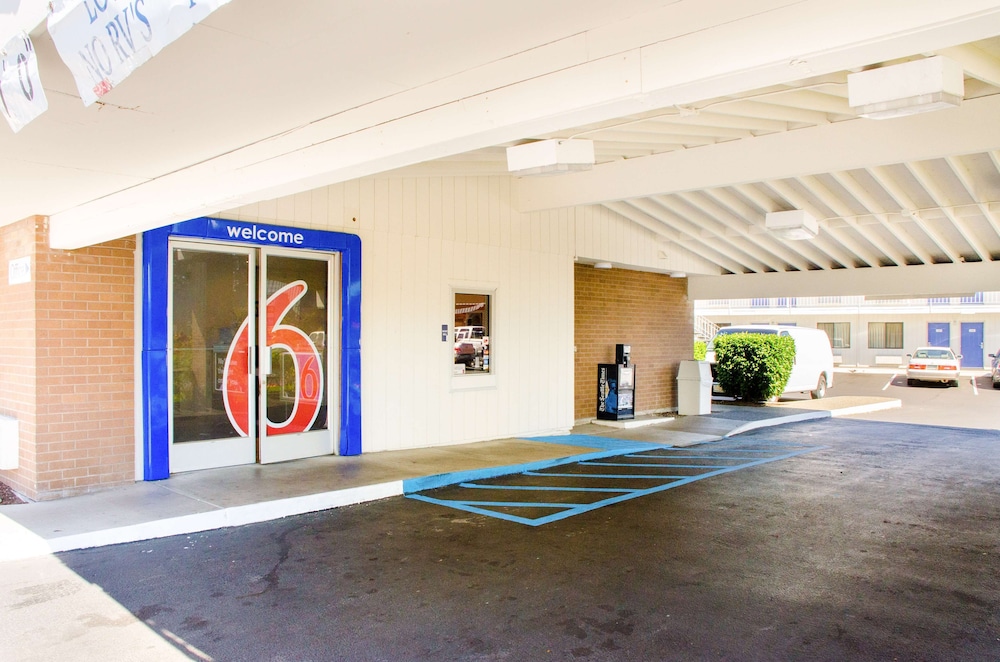 Motel6 Tacoma, WA - Fife 31/39