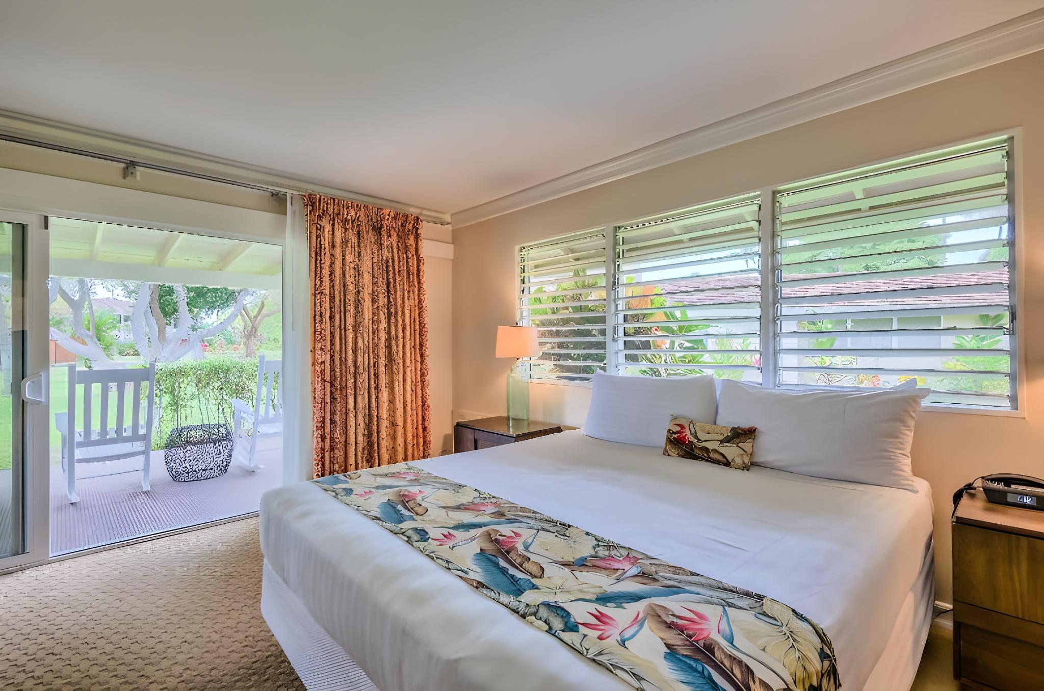 Garden, Bungalow, King Bed