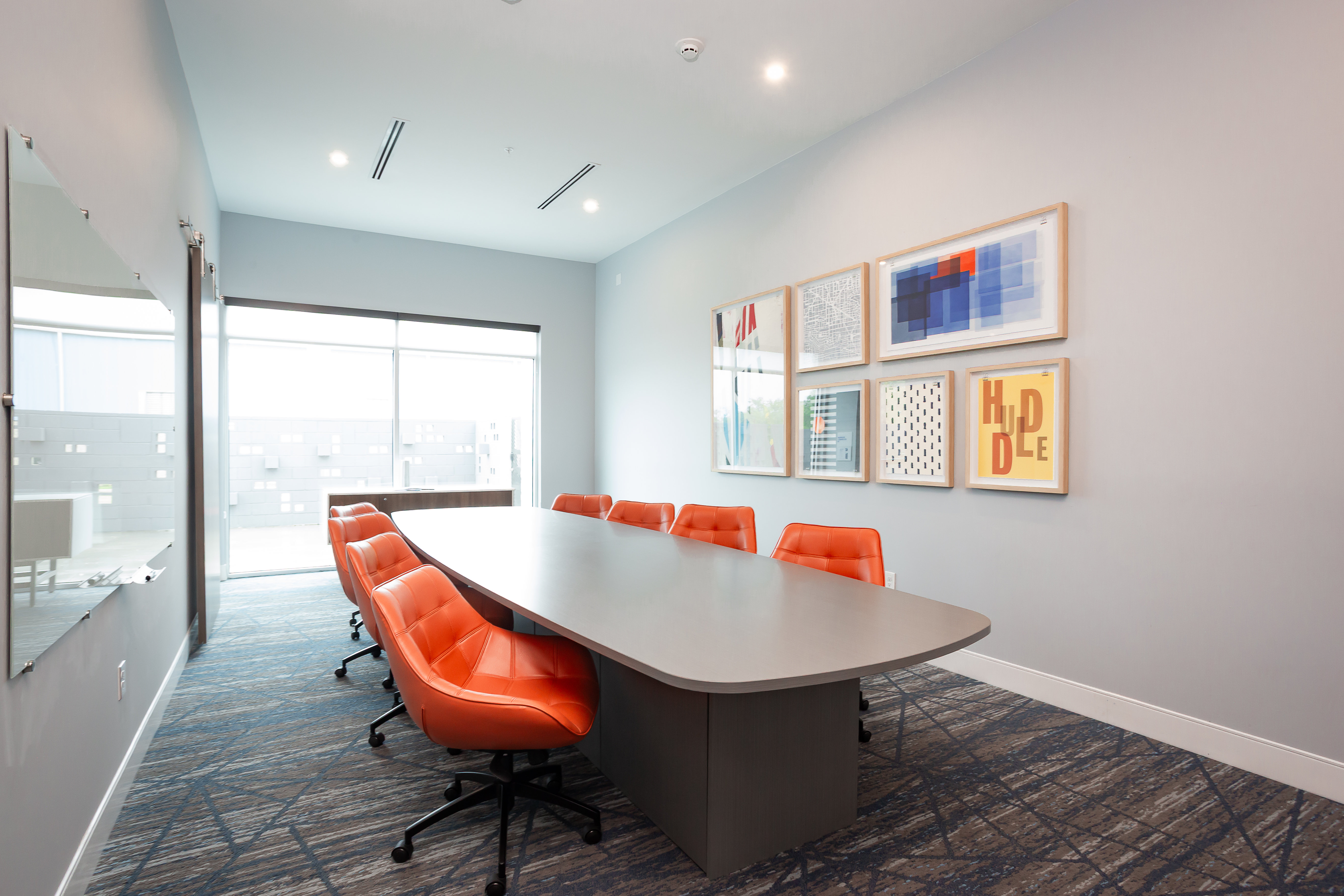 Holiday Inn Express and Suites Waco Downtown by IHG 35/40