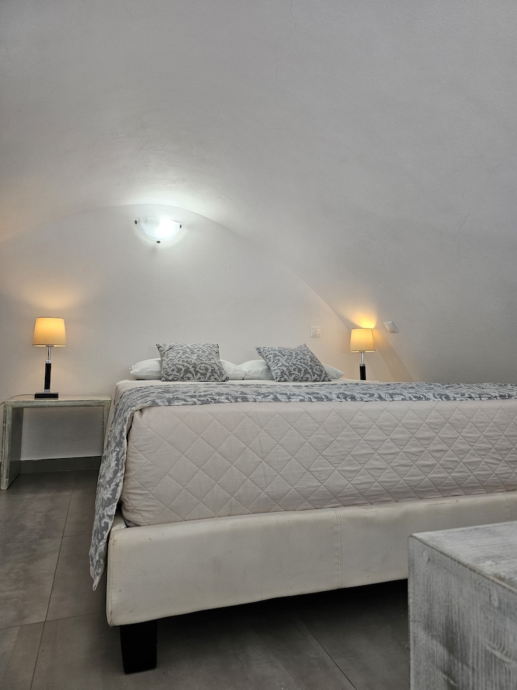 Leta Santorini 46/50