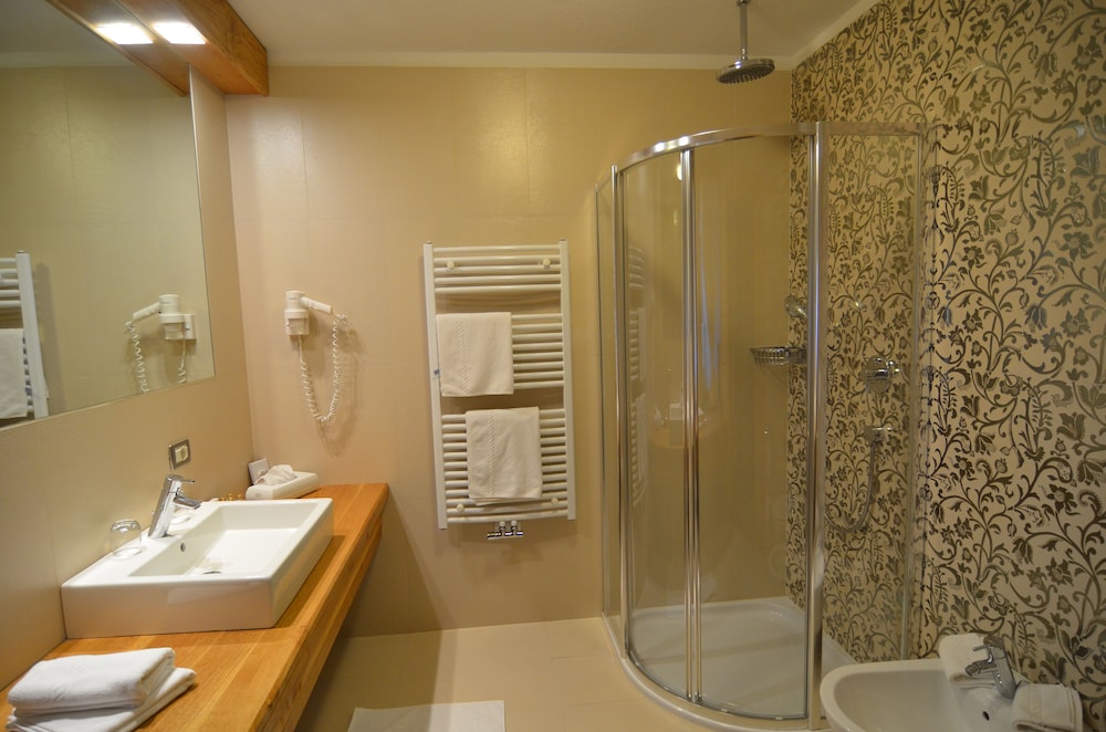 Hotel Cristallo 22/70