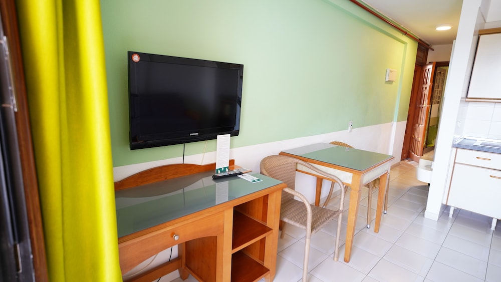Coral Compostela Beach 56/66