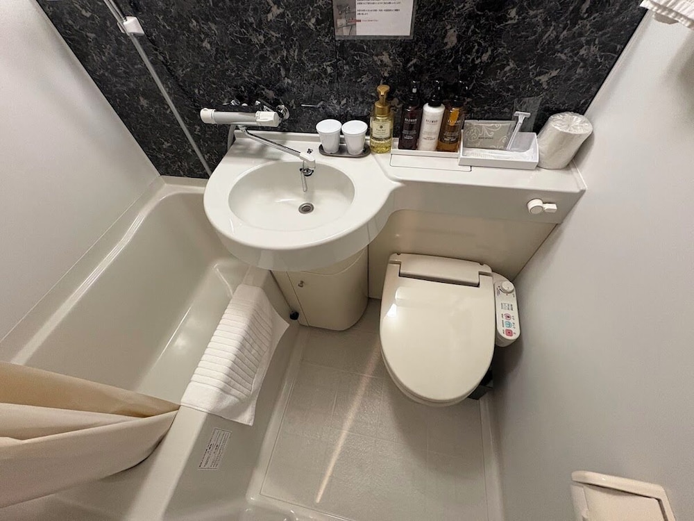Hotel Livemax Himeji Ekimae 41/42
