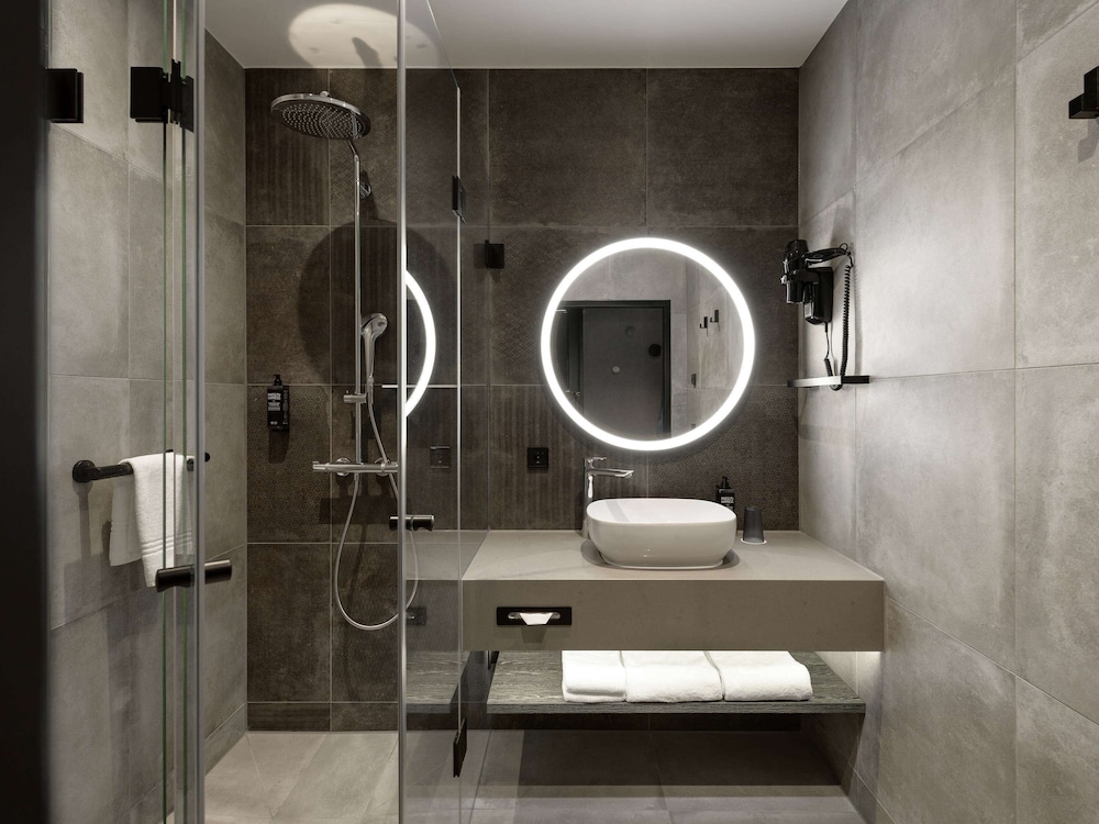 غرفة قياسية بسرير مزدوج، ibis Styles Friedrichshafen 9/10