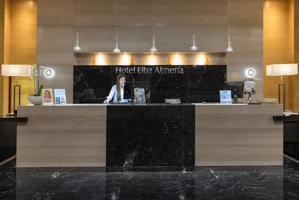 Elba Almeria Business & Convention Hotel 8/60
