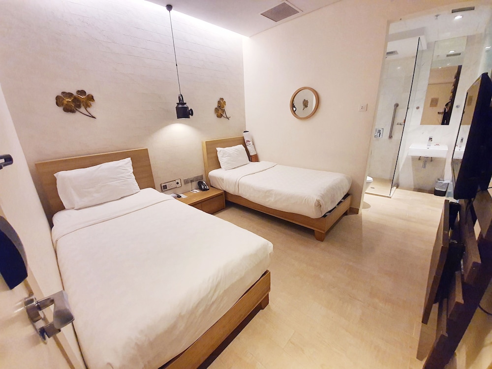 Hotel Clover 769 North Bridge Road Singapore 42/69