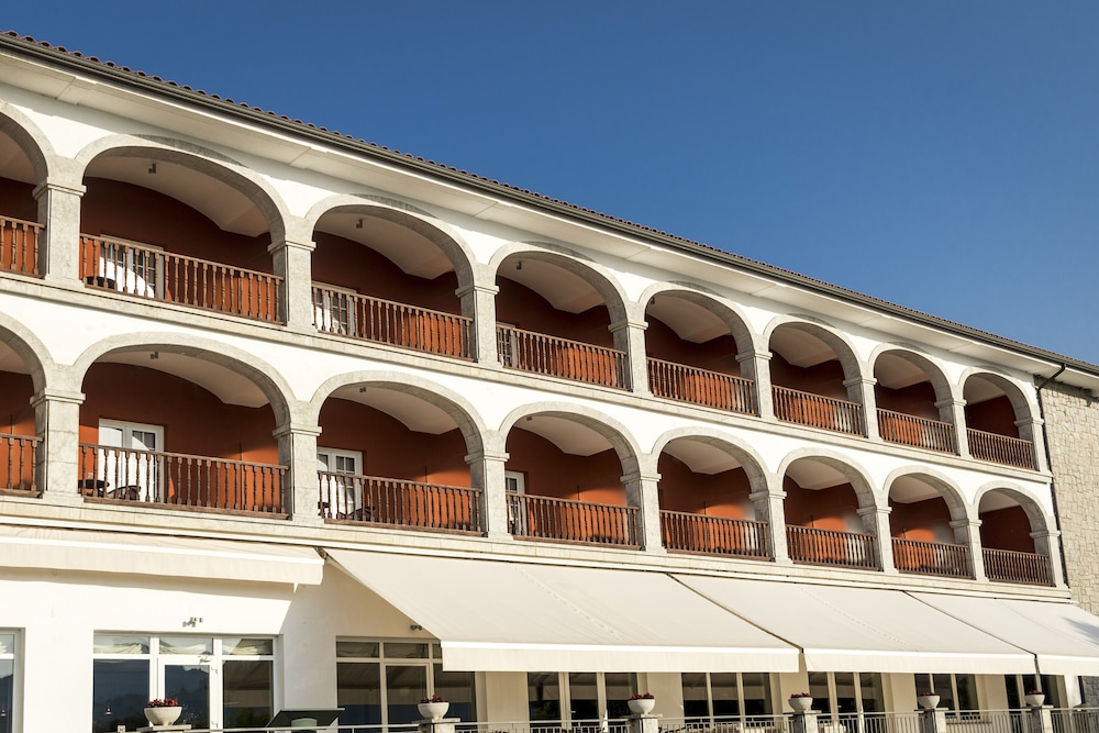 Parador de Vic-Sau 2/60