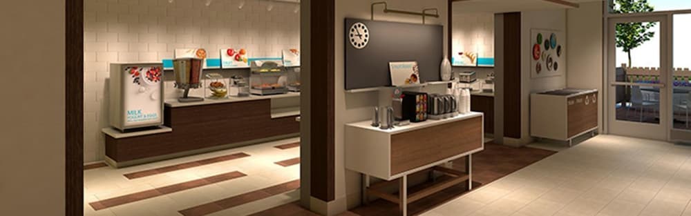 Holiday Inn Express & Suites Mcallen - Medical Center Area 46/54
