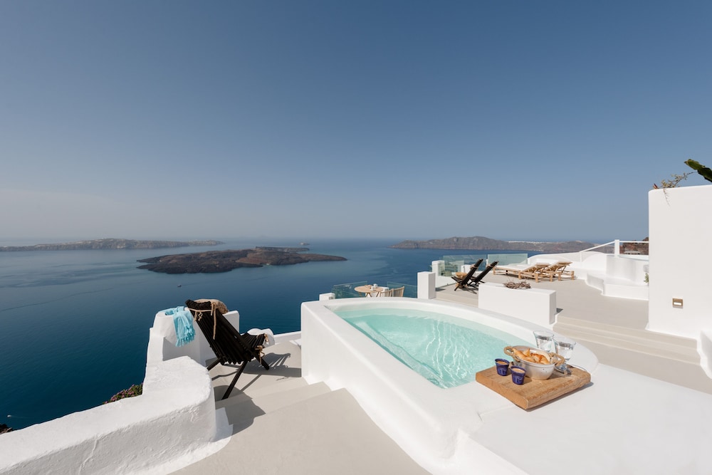 COCOON SUITES 39/68