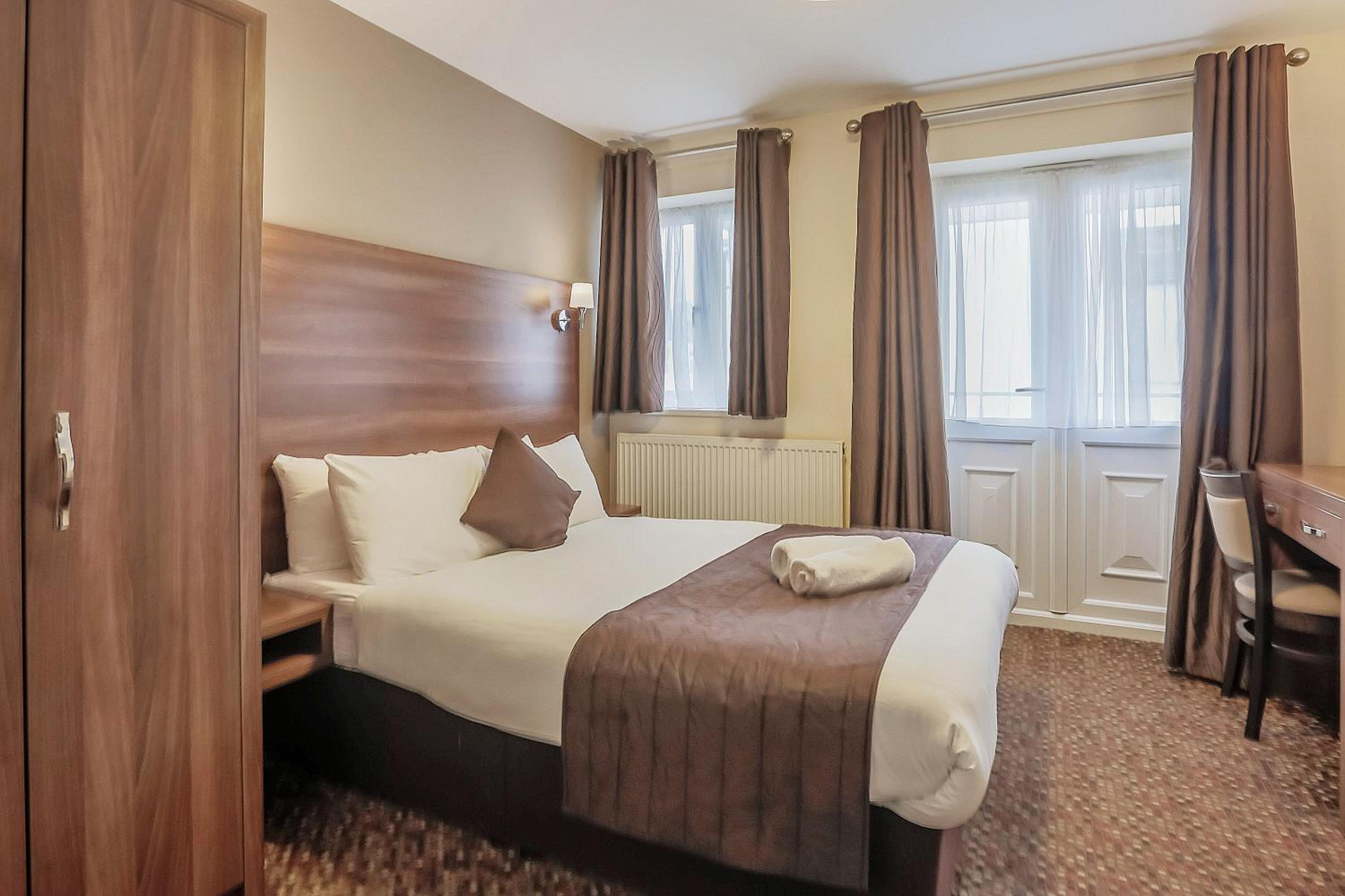 SUPERIOR, DOUBLE BED, BALCONY
